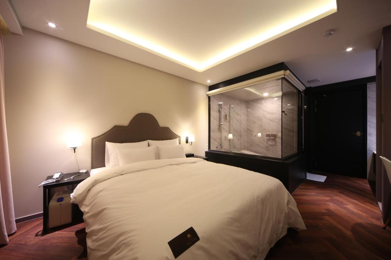 Hotel French Code Myeongji Busan Ngoại thất bức ảnh