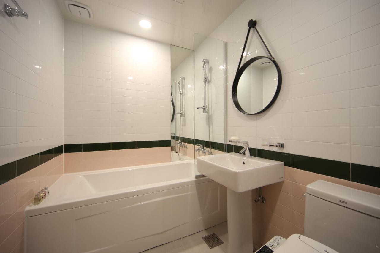 Hotel French Code Myeongji Busan Ngoại thất bức ảnh